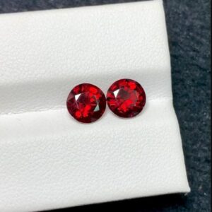 2 Pcs Pair 8mm AAA++ Top Quality Natural Garnet Round Faceted Gemstones |